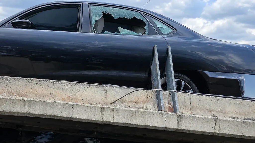 Ejecutan a dos en su auto en Monterrey 3 a393fb86 d3ca 4258 bcec 158f56578e80