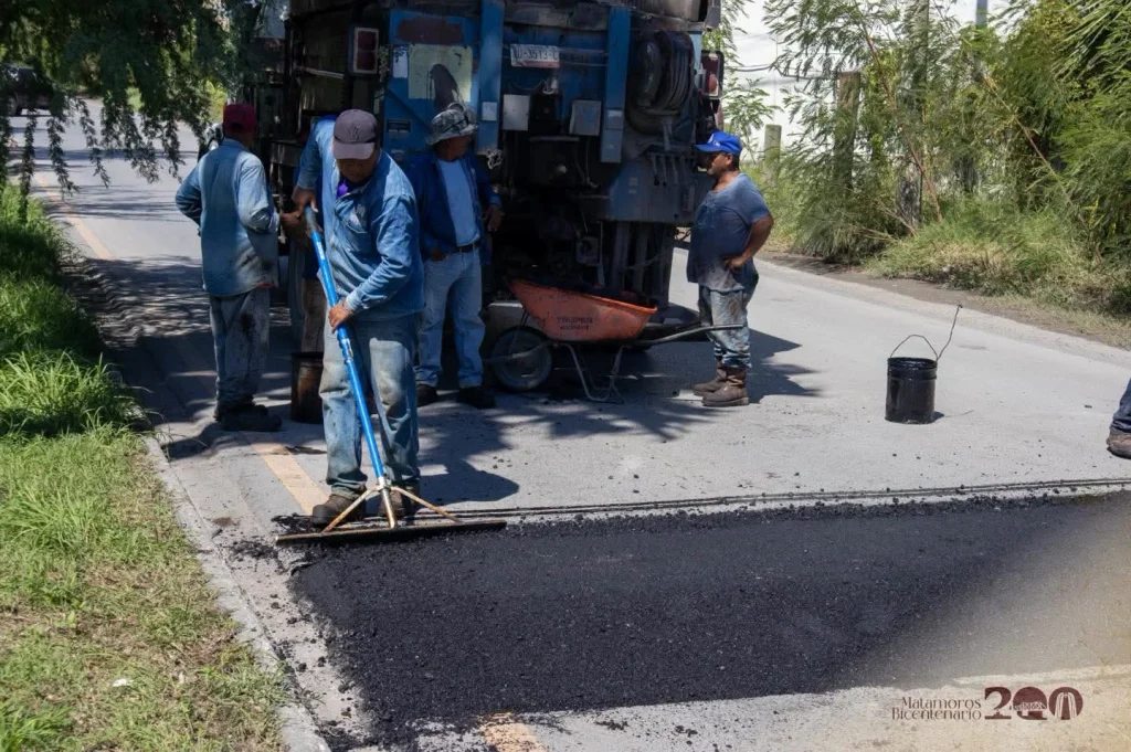 Alberto Granados refuerza mantenimiento urbano y rehabilitación vial en Matamoros 1 alberto granados matamoros mantenimiento 5