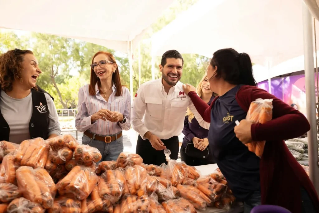José Alberto Granados Fávila y el DIF Tamaulipas realizan Feria Mercado de Alimentos 1 José Alberto Granados Fávila y el DIF Tamaulipas realizan Feria Mercado de Alimentos