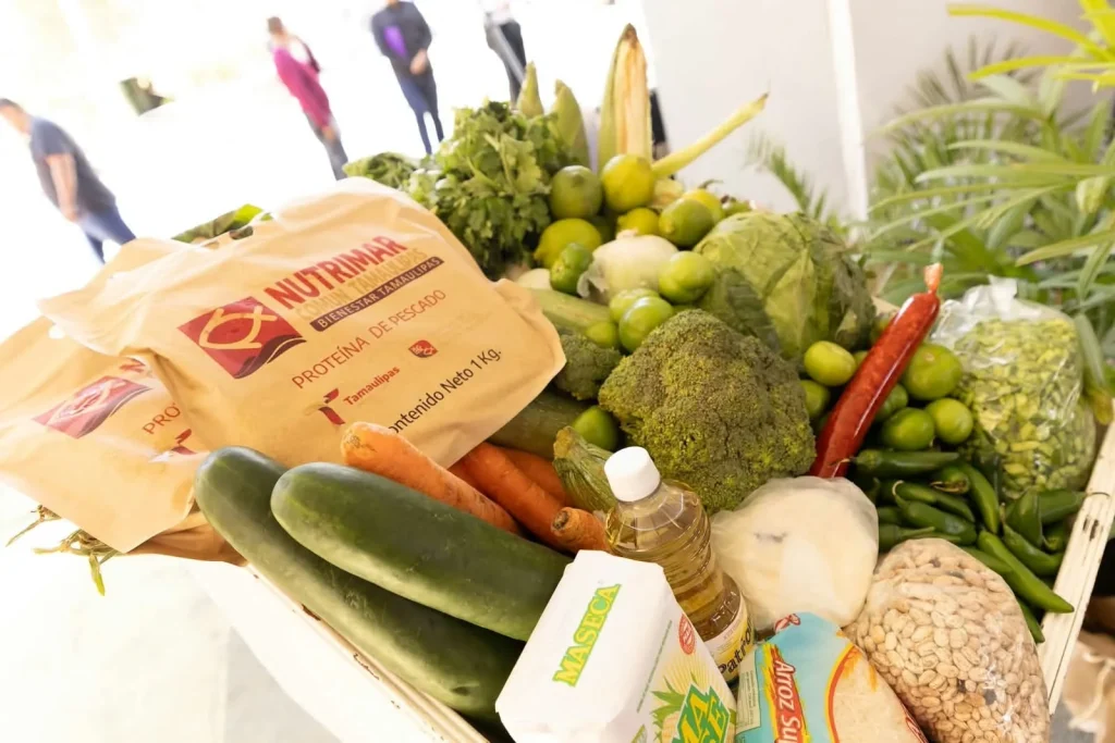 José Alberto Granados Fávila y el DIF Tamaulipas realizan Feria Mercado de Alimentos 2 alberto granados mercado 3