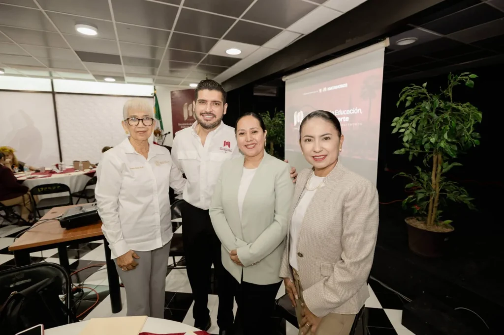 Alberto Granados Fávila fortalece lazos de colaboración con sistema educativo de Matamoros 2 Alberto Granados Fávila fortalece lazos de colaboración con sistema educativo de Matamoros