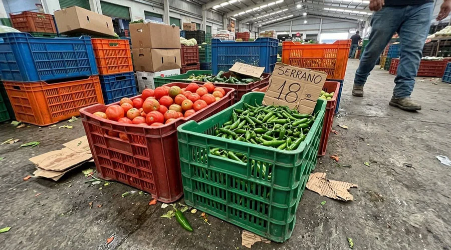 alza-productos-canasta roductos de la canasta básica expuestos en comercios de Reynosa tras advertencia de alza de precios.