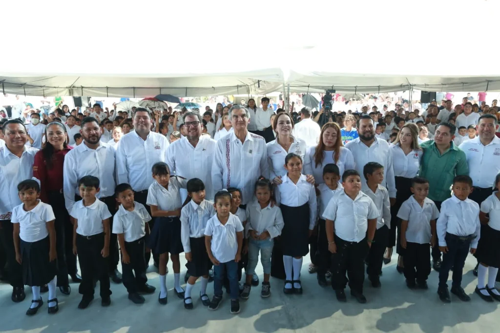 Américo: Con los gobiernos humanistas, a Nuevo Laredo le va mejor 6 Américo: Con los gobiernos humanistas, a Nuevo Laredo le va mejor