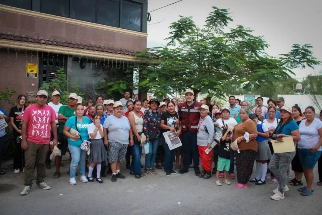 antonio-chavez-riberas-carmen-3 Recorre Antonio Chávez colonia Riberas del Carmen