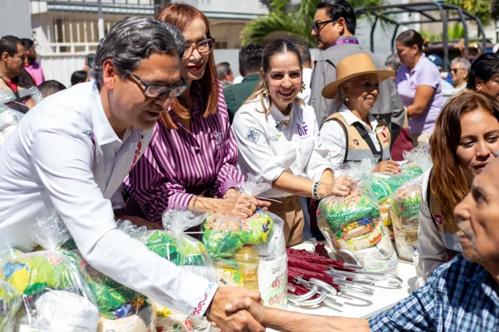 Llevan apoyo a familias de Ciudad Madero 2 Llevan apoyo a familias de Ciudad Madero