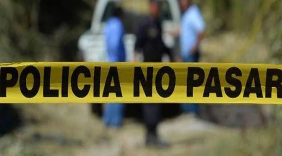 ataque-a-balazos-deja-un-muerto-y-al-hermano-lesionado-en-el-carmen Un ataque a balazos dejó a un hombre sin vida y a otro lesionado, ambos hermanos, en el municipio de El Carmen.
