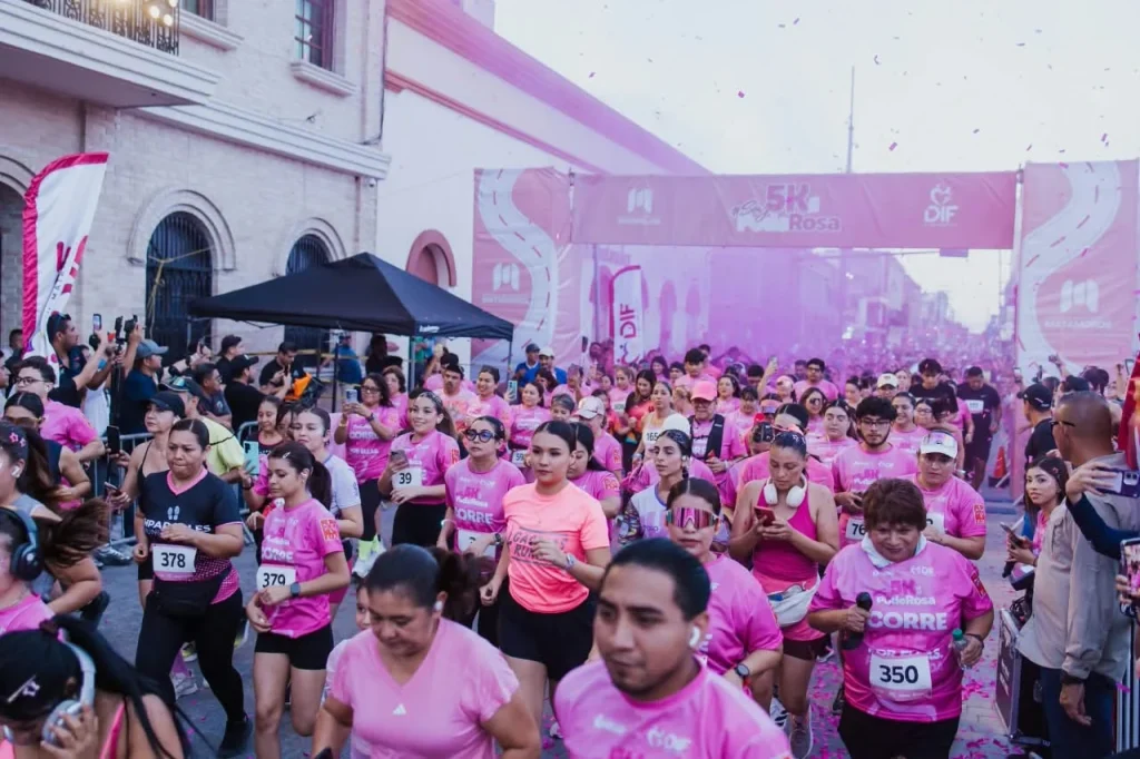Beto y Anita Granados encabezan carrera 5K Soy PodeRosa 11 bedaebeb bdbf 4be1 86d1 41f5e7e7023a
