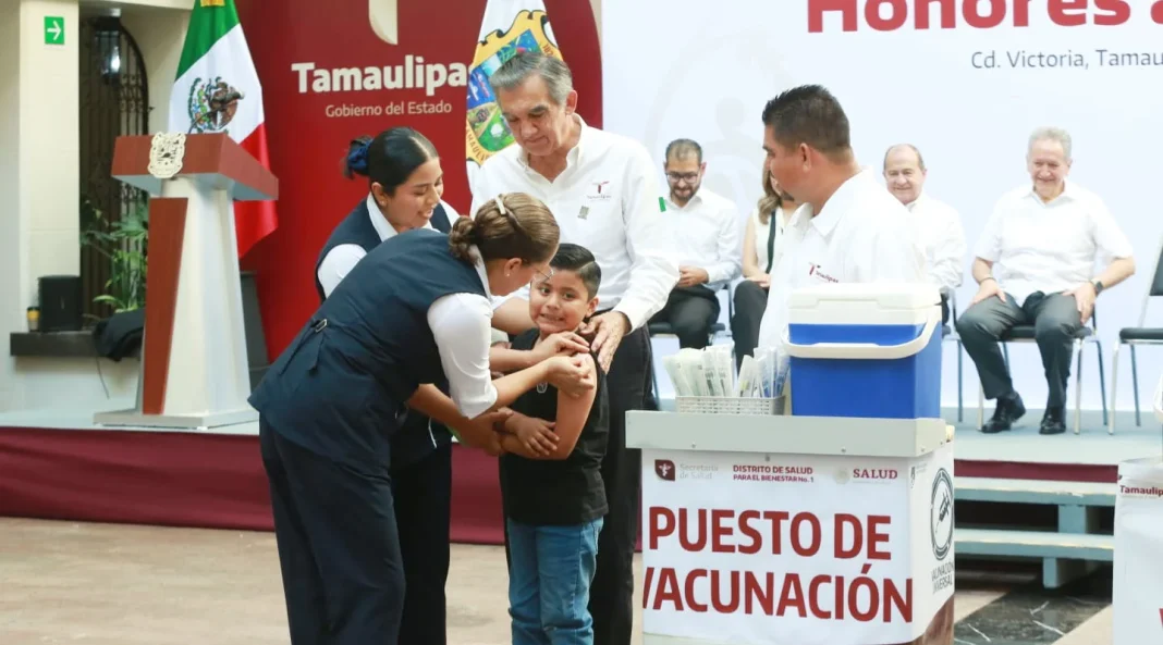 campana-estatal-de-vacunacion-tamaulipas-americo-villarreal El gobernador Américo Villarreal Anaya en la puesta en marcha de la Campaña Estatal de Vacunación 2026.