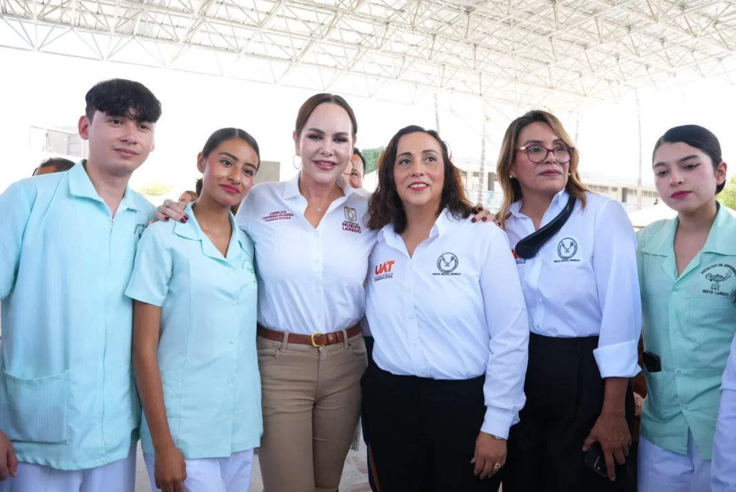 carmen-lilia-apoyo-universitarios Carmen Lilia fortalece apoyo a universitarios