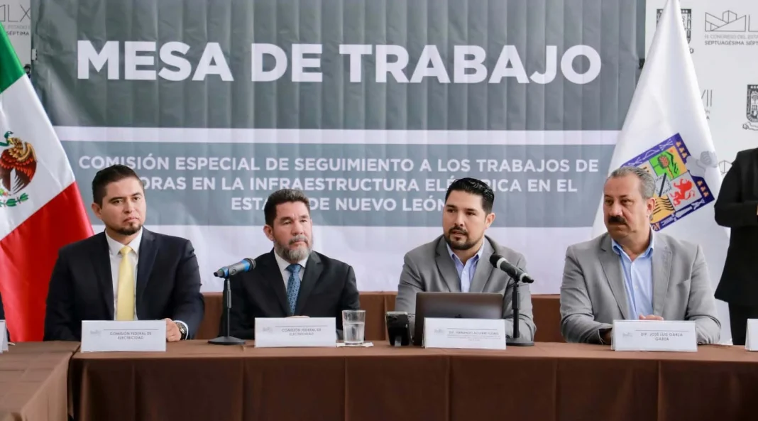 cfe-mantenimiento-nuevo-leon Trabajos de CFE mantenimiento Nuevo Leon para garantizar el servicio eléctrico.