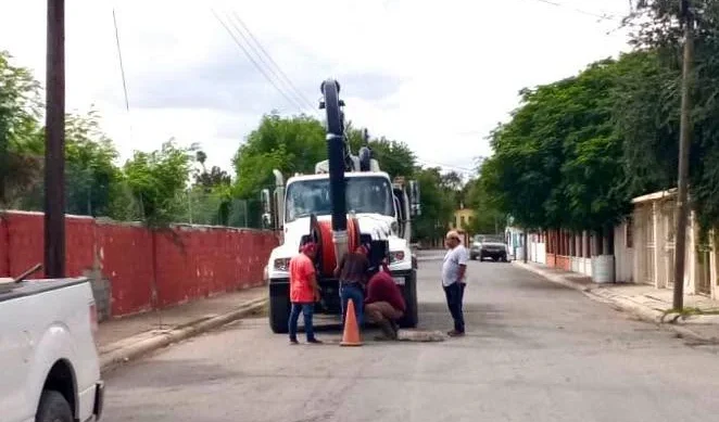 comapa-desazolve-diaz-ordaz COMAPA realiza trabajos de desazolve en Díaz Ordaz