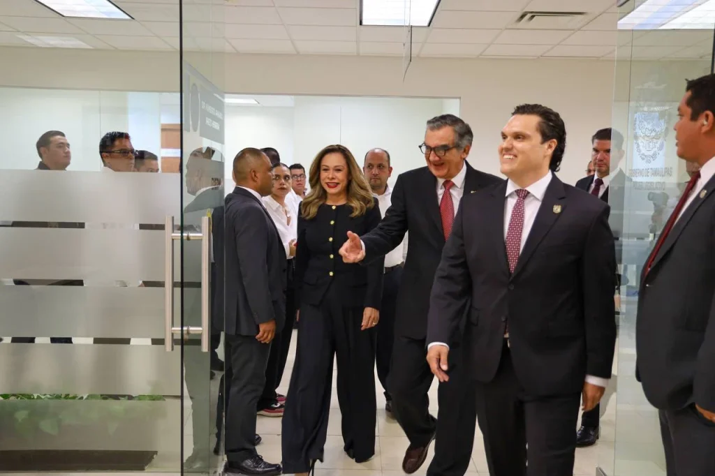 Hace historia el Congreso de Tamaulipas con su primer informe público de labores 8 Hace historia el Congreso de Tamaulipas con su primer informe público de labores