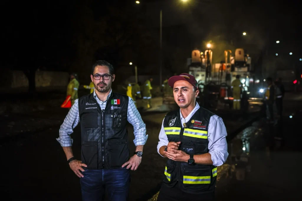 David de la Peña supervisa trabajos nocturnos de recarpeteo 4 David de la Peña supervisa trabajos nocturnos de recarpeteo