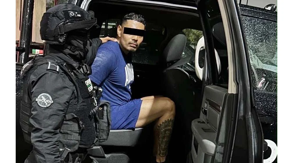 detienen-a-hombre-con-droga-monterrey Elementos policiales detienen a hombre con droga durante patrullaje en Monterrey