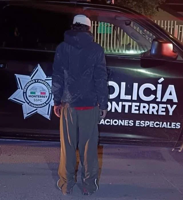 Detienen a menores en Monterrey: roban tequila y cigarros 3 detienen a menores en monterrey 22
