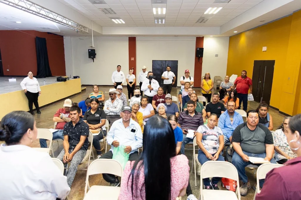Atienden a más de 300 contribuyentes del SAT en Díaz Ordaz 2 Atienden a más de 300 contribuyentes del SAT en Díaz Ordaz