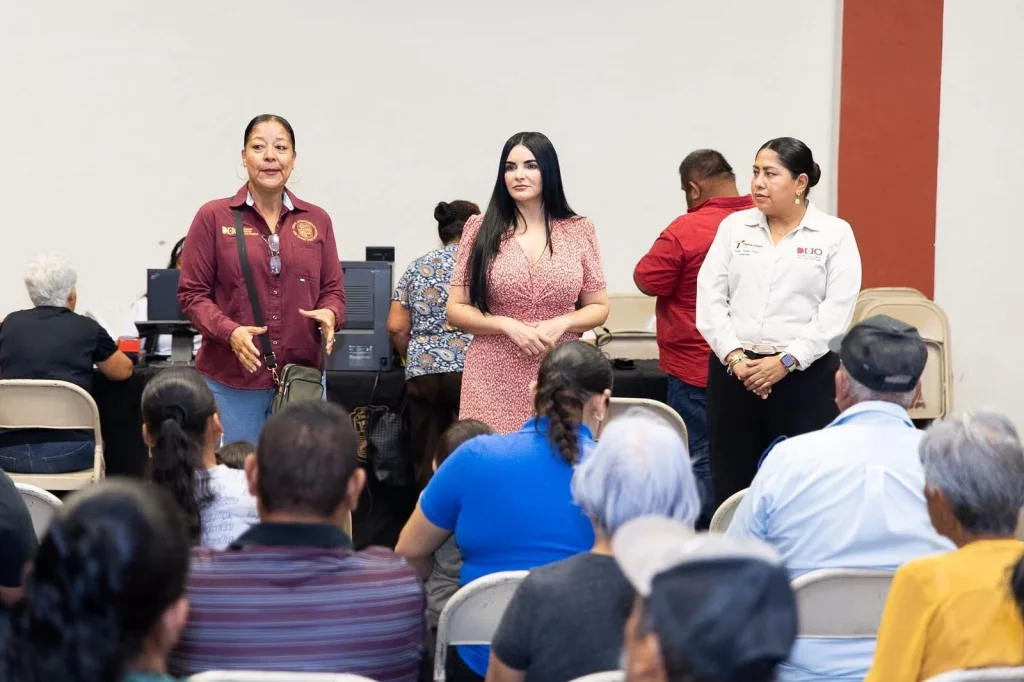 Atienden a más de 300 contribuyentes del SAT en Díaz Ordaz 4 Atienden a más de 300 contribuyentes del SAT en Díaz Ordaz