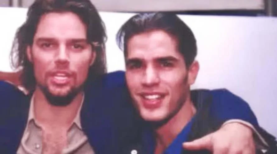 Verástegui habla sobre polémica con Ricky Martin 2 Verastegui en polémica sobre viejos rumores en el espectáculo.