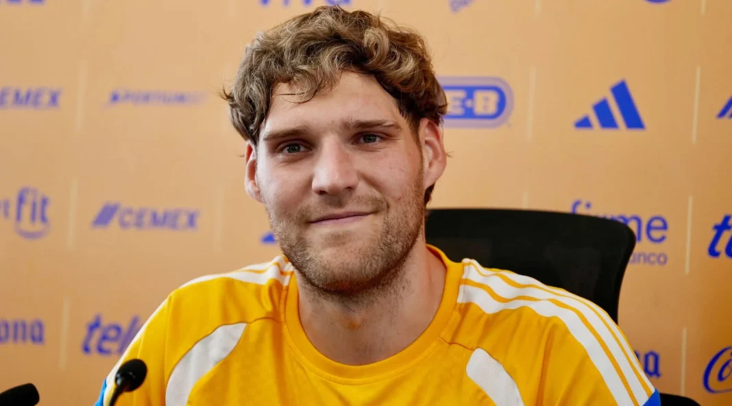 emiliano-gomez Emiliano Gómez en conferencia con Tigres previo al partido contra Toluca.
