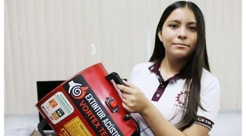 extintor de fuego sonido estudiante tamaulipeca Estudiante tamaulipeca presenta proyecto de extintor de fuego a base de sonido