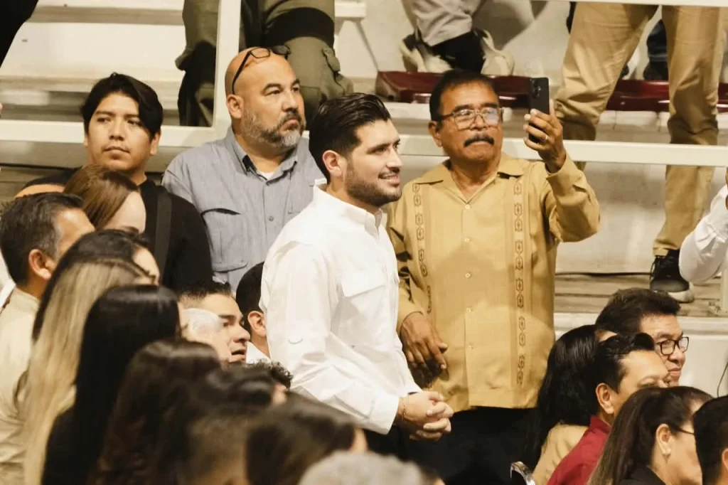 Beto Granados acompaña al gobernador Américo durante presentación de resultados en Río Bravo 4 f0d0b0cc 4013 425b bd89 4c6353fe816d