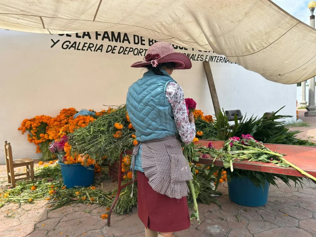 Arriban floristas de provincia a Reynosa 3 Arriban floristas de provincia a Reynosa