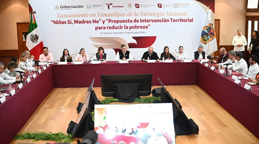 José Alberto Granados Fávila se suma a estrategias para proteger a la niñez y reducir la pobreza 1 El alcalde de Matamoros, José Alberto Granados Fávila, participó en Ciudad Victoria en el lanzamiento de la estrategia nacional “Niñas Sí, Madres No” y la Propuesta de Intervención Territorial para Reducir la Pobreza, junto al gobernador Américo Villarreal Anaya y la titular del SIPINNA Nacional, Lorena Villavicencio Ayala.