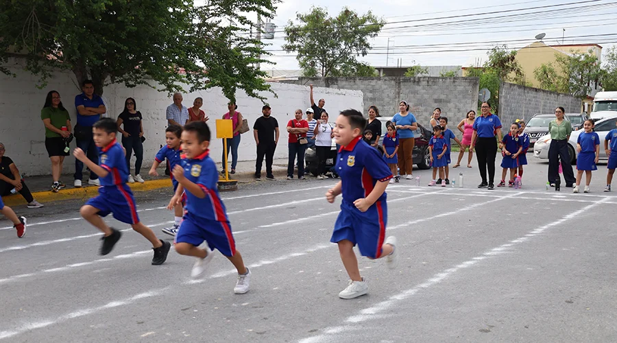 impulsan-actividades-deportivas-durante-semana-de-la-educacion-fisica-en-reynosa Conmemorando la Semana Internacional de la Educación Física, la escuela primaria José de Escandón realizó actividades recreativas, deportivas y enfocadas en los hábitos saludables.