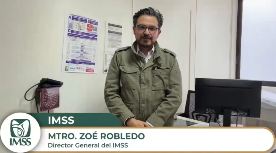 Sheinbaum descarta salida de Zoé Robledo del IMSS 1 conferencia mañanera hablando sobre el IMSS.
