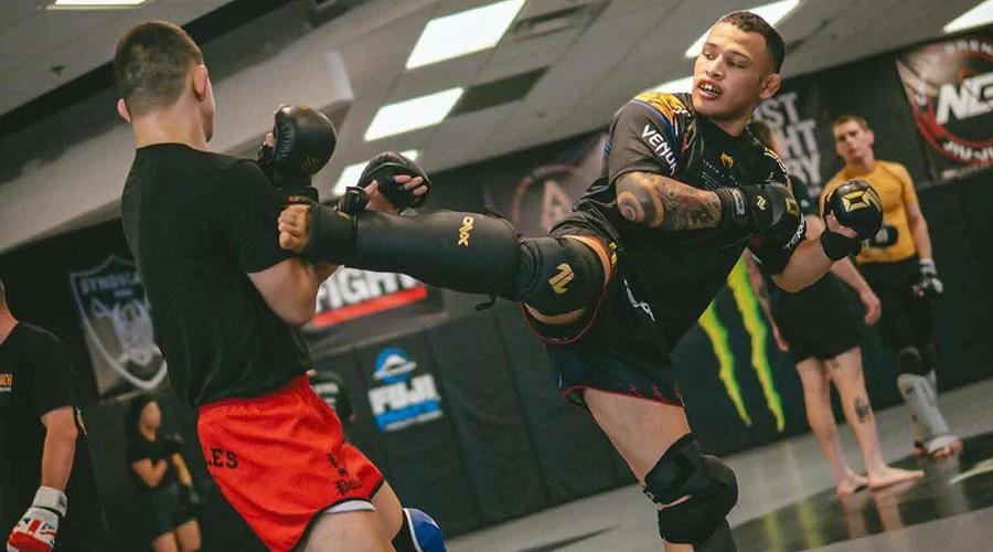 lazy-boy-reynosa-mma Ronaldo Lazy Boy Rodríguez peleador de la UFC en Reynosa