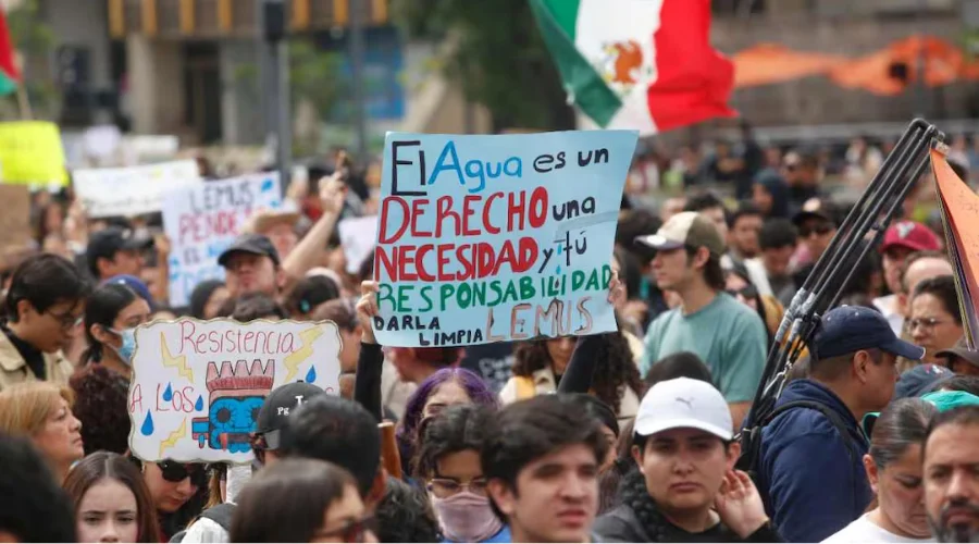 liberan-detenidos-protesta-casa-jalisco Casa Jalisco, Guadalajara, Jalisco, Fiscalía de Jalisco, Protesta Agua Potable