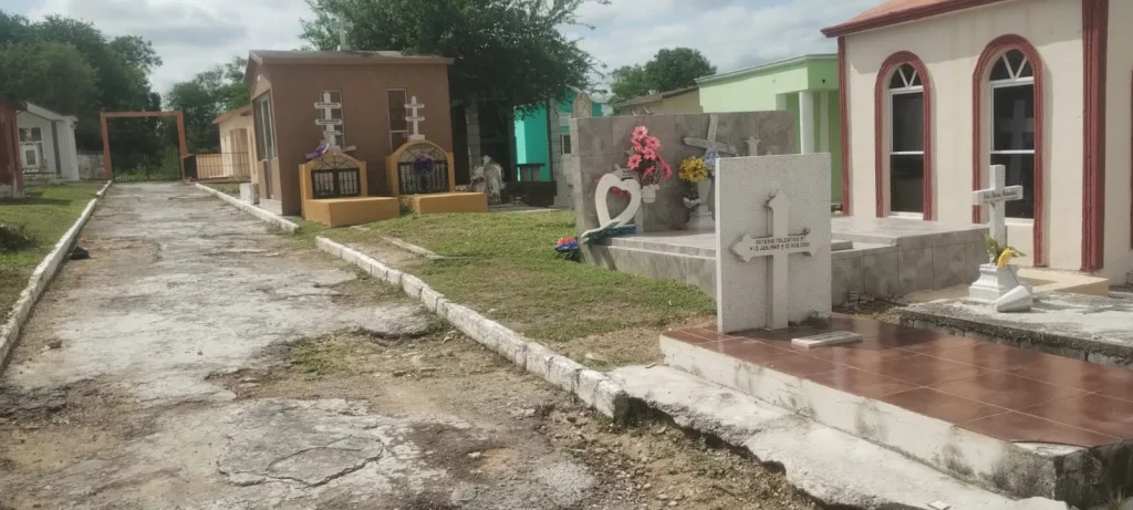 Listos panteones de San Fernando para el Día de Muertos 1 Listos panteones de San Fernando para el Día de Muertos