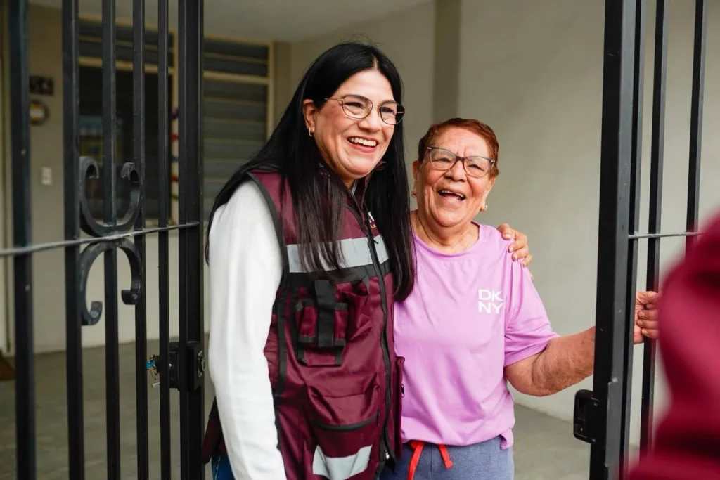 Reciben familias simpatizantes a Liz Galicia en recorridos 1 Reciben familias simpatizantes a Liz Galicia en recorridos