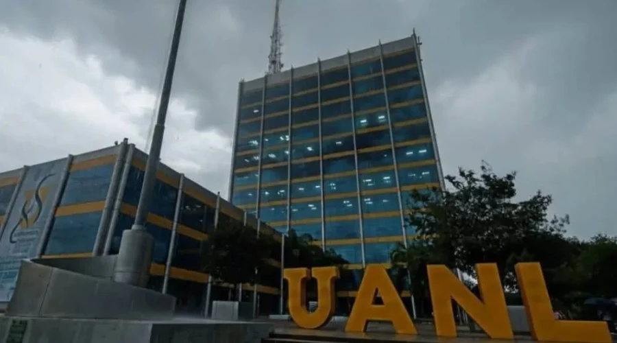 UANL cambia a clases en línea por lluvias en Monterrey 1 UANL nublado