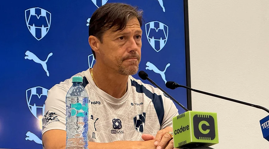 matias-almeyda-rayados Matías Almeyda en conferencia de prensa hablando sobre el partido de Rayados