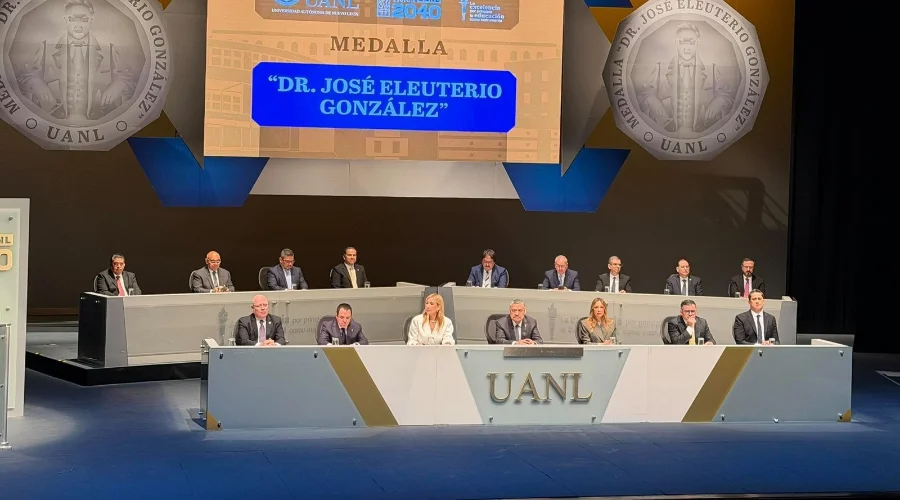 medalla-jose-eleuterio-gonzalez-uanl