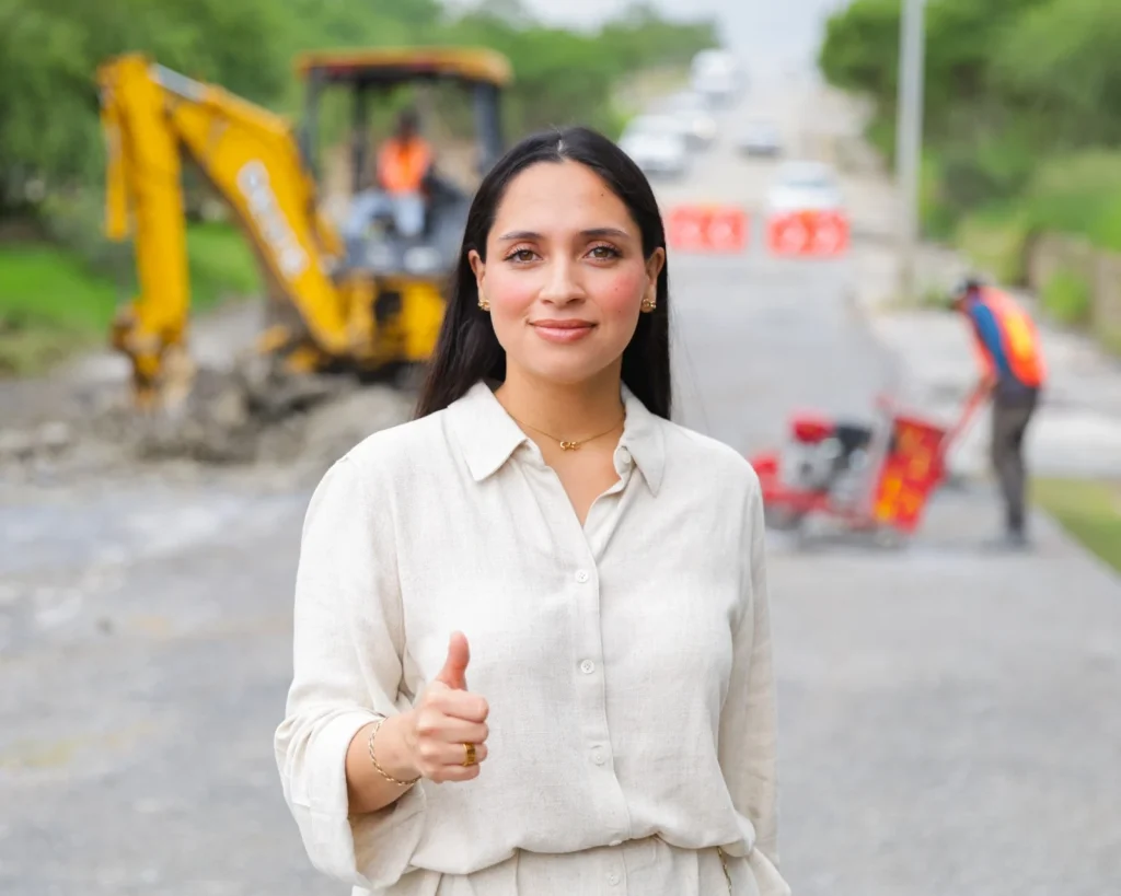 Con nuevas vialidades, Mónica Oyervides mejora la movilidad de Juárez 1 monica oyervides 1oct 2
