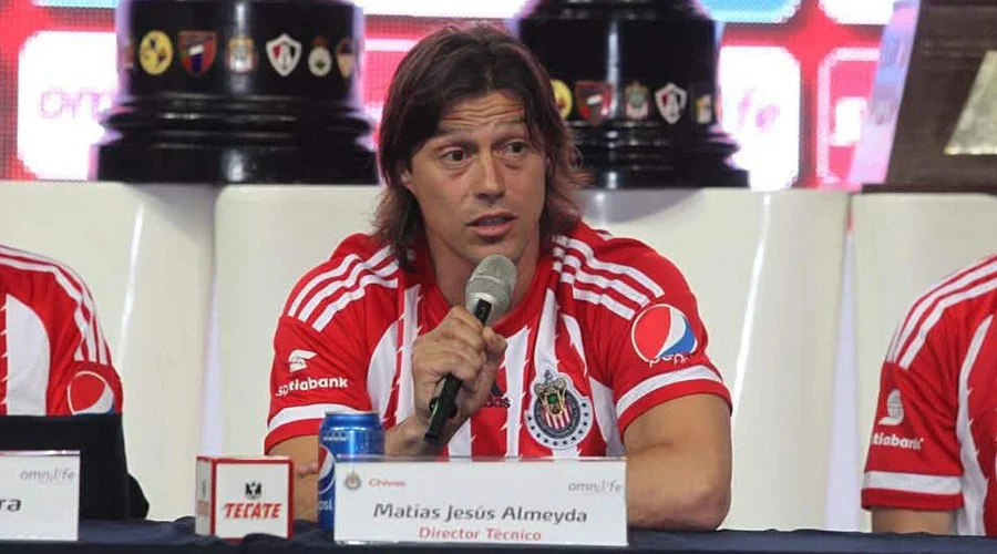 monterrey-vs-chivas-almeyda-reencuentro Previa del partido Monterrey vs Chivas en el torneo Apertura 2026 de la Liga MX.