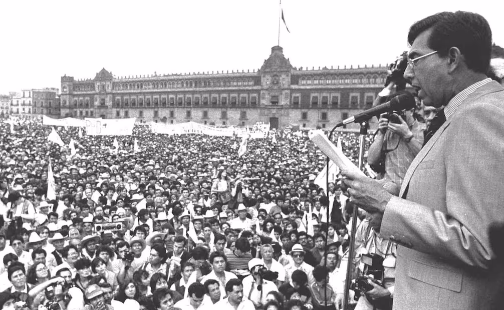 Muere Cuauhtémoc Cárdenas Solórzano a los 92 años 2 Reporte sobre el momento en que muere Cuauhtémoc Cárdenas Solórzano a los 92 años.