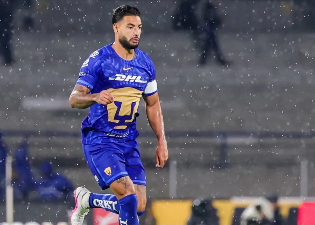 Pumas recupera a Nathan Silva; jugará contra Tigres 3 El futbolista Nathan Silva durante un partido con Pumas en la Liga MX.