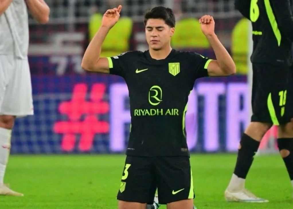 Debuta Obed Vargas en Champions League 1 Obed Vargas en su debut durante la Champions League con el Atlético de Madrid.