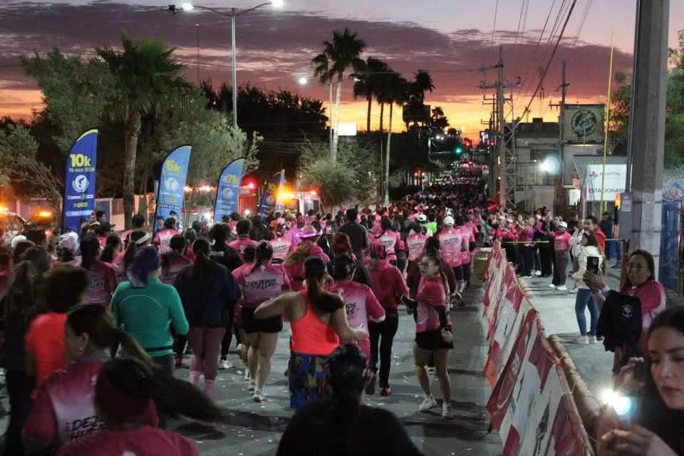 Onco 5K reúne a más de 1,500 corredores en su séptima edición 2 Participantes de la carrera Onco 5K reunidos en Reynosa durante la septima edicion.