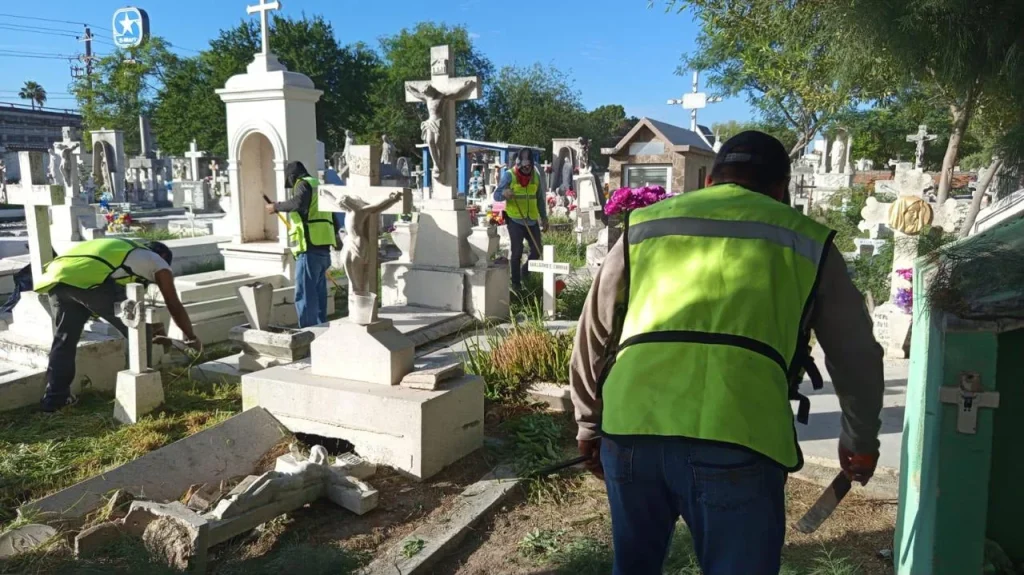 Panteones en Reynosa, avanza 80% proceso de limpieza 1 panteones limpieza reynosa 55