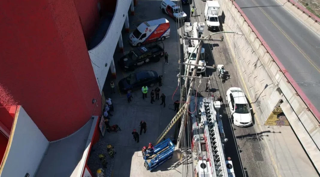 rescatan-a-hondureno Operativo de auxilio donde rescatan a hondureño en Monterrey.