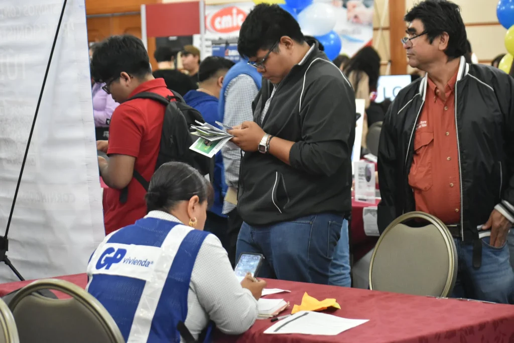 Anuncian feria presencial del empleo con 60 empresas en Reynosa 1 Autoridades anuncian la Feria del Empleo en Reynosa con participación de empresas locales