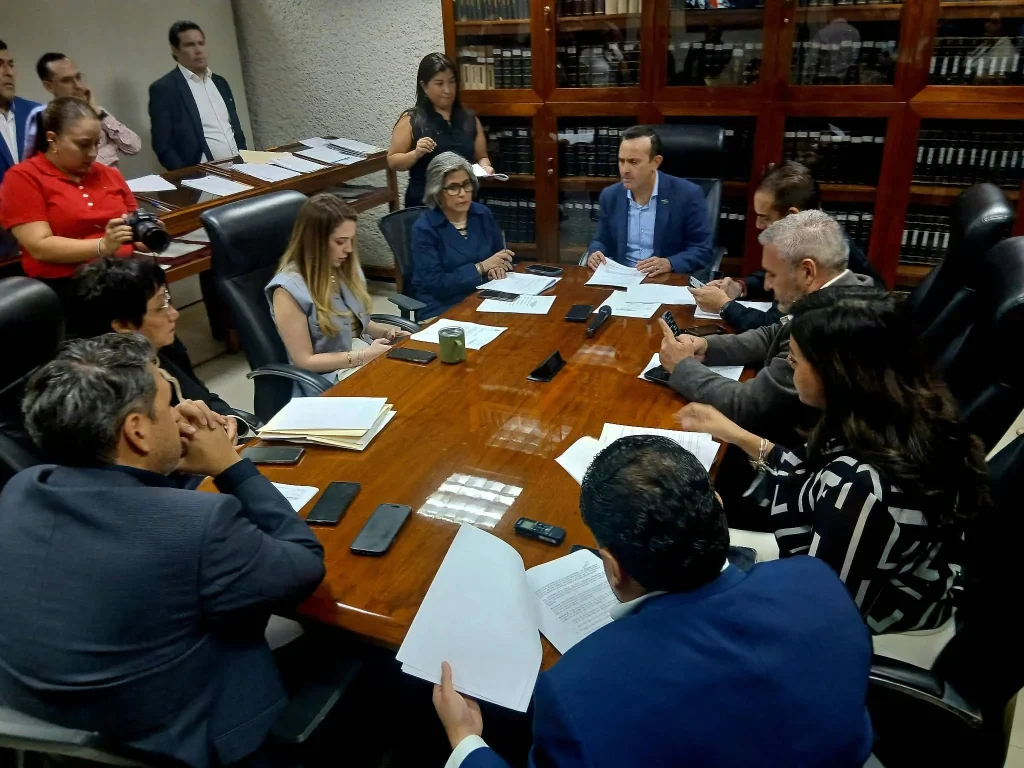 Aprueba Congreso que exmorenista Rodrigo Montemayor forme bancada independiente 1 Aprueba Congreso que exmorenista Rodrigo Montemayor forme