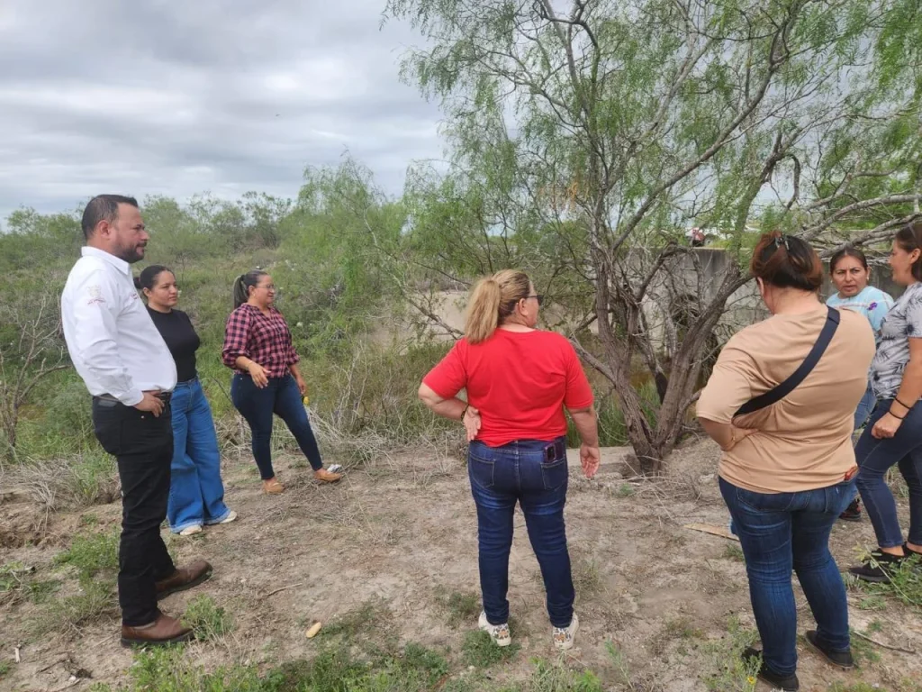 San Fernando inspecciona asentamiento en puente del ejido Vergeles 1 San Fernando inspecciona asentamiento en puente del ejido Vergeles
