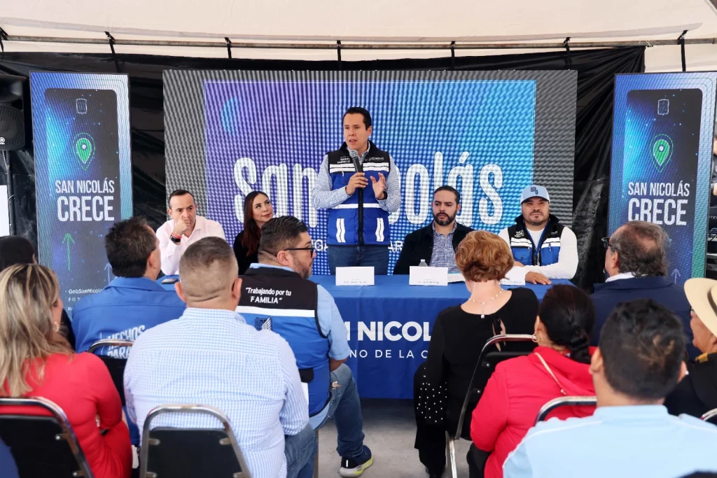 San Nicolás crece con nueva plaza comercial en Casa Blanca 1 San Nicolás crece con nueva plaza comercial en Casa Blanca
