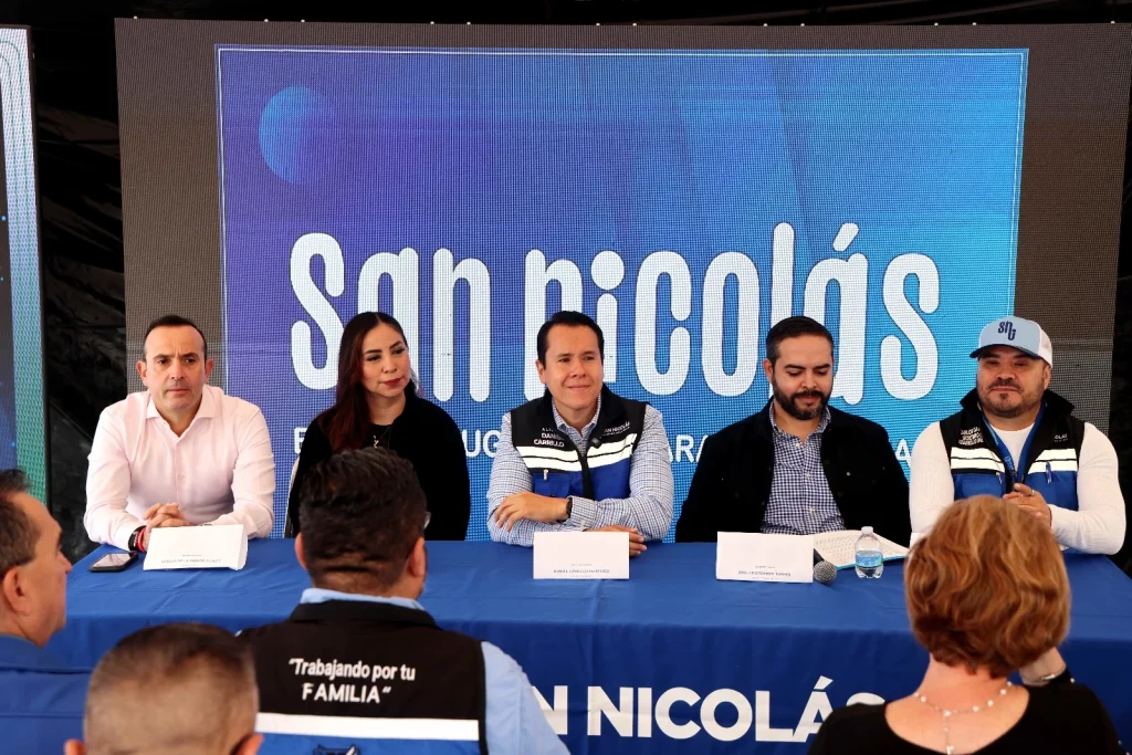 San Nicolás crece con nueva plaza comercial en Casa Blanca 2 San Nicolás crece con nueva plaza comercial en Casa Blanca