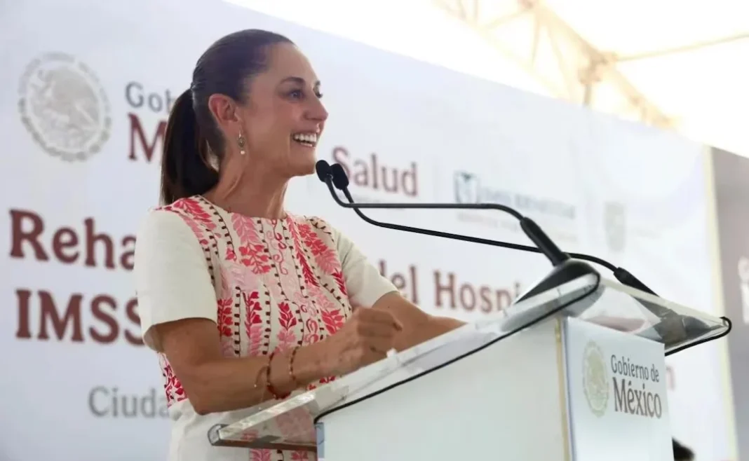 sheinbaum-modernizacion-sistema-salud La presidenta Sheinbaum habla sobre la modernizacion del sistema de salud en Mexico.